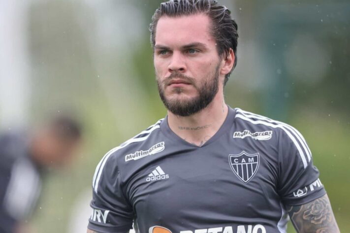 FECHADO - O Grêmio, enfim, entrou em acordo com o meia Nathan, ex-Atlético Mineiro. Após jogo duro do estafe, o Imortal atendeu o pedido de três anos de contrato. O clube gaúcho ficará com 50% dos direitos econômicos do atleta de 27 anos; os outros 50% permanecem com o Galo.