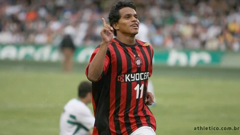 Maior artilheiro estrangeiro do Athletico-PR: o colombiano David Ferreira, que balançou as redes em 39 oportunidades. Ficou no clube de 2005 a 2008.