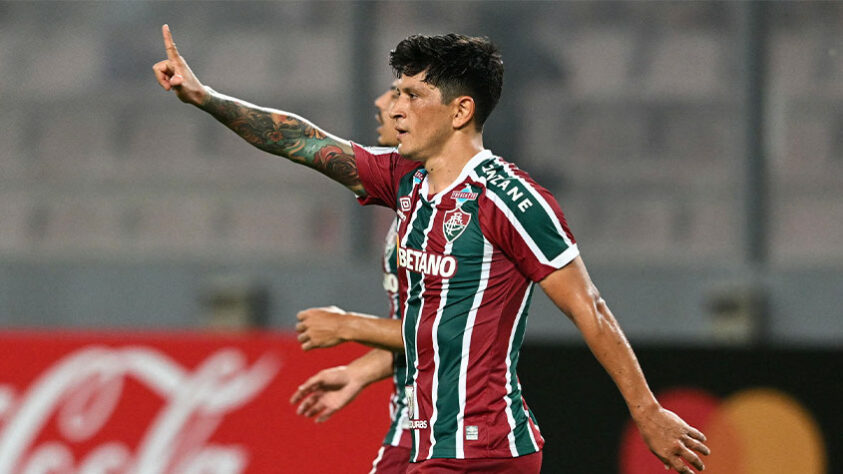 A fase de Germán Cano pelo Fluminense é cada vez melhor. O argentino já marcou 64 gols pelo clube e se mostra cada vez mais na briga para melhorar seus números no time carioca. Apesar de ainda estar longe de ser o maior artilheiro estrangeiro do Flu, Cano se torna cada vez mais ídolo. O LANCE! trouxe os artilheiros estrangeiros de clubes brasileiros. Confira! 