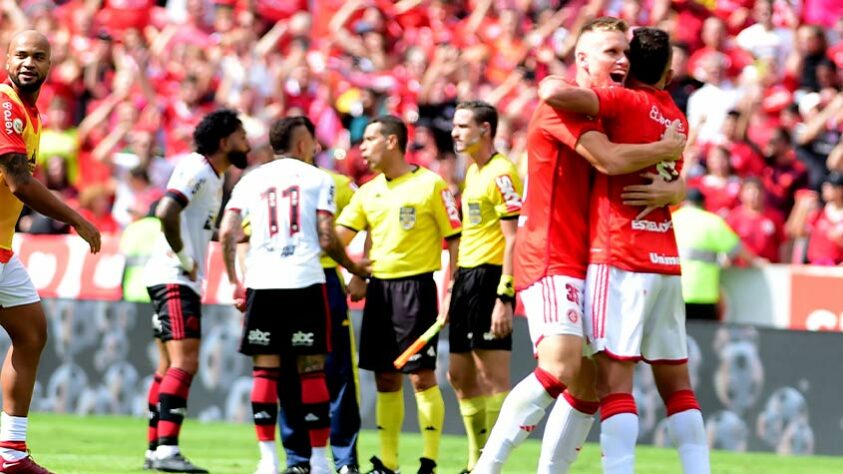 19º lugar: Internacional 2 x 1 Flamengo (Beira-Rio) – Público pagante: 37.718