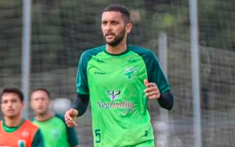 Jô (Joedson Almeida) - (34 anos) – volante / Time: Floresta-CE – Já defendeu o Sport. Foi contratado pelo Floresta-CE após deixar o Uberlândia-MG em 20 de agosto de 2020.