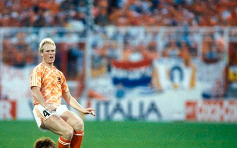 Ronald Koeman jogou de 1980 a 1997 - Fez 105 gols de pênalti por clubes e oito pela seleção da Holanda.