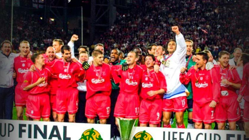 Liverpool: três títulos conquistados, em 1972/73, 1975/76 e 2000/01 (foto).