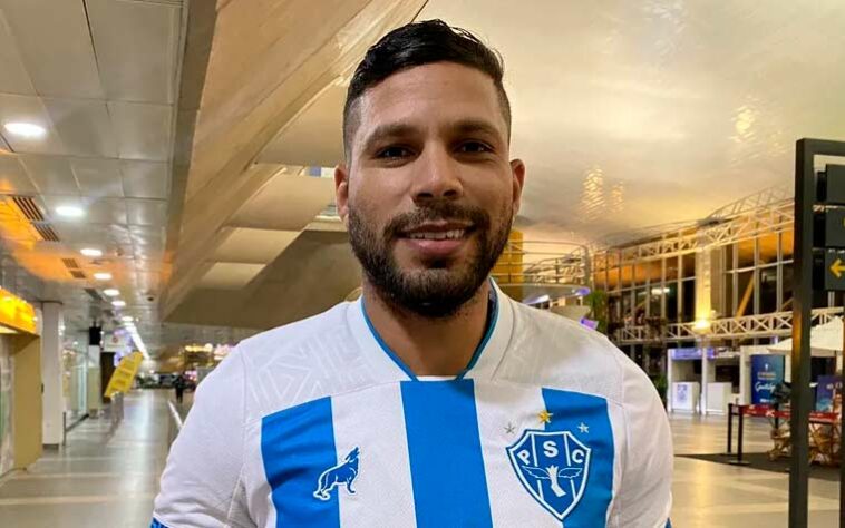 Oswaldo Henríquez (34 anos) – zagueiro / Time: Paysandu-PA – Já defendeu o Sport e o Vasco. Foi contratado pelo Paysandu-PA após deixar o Criciúma-SC em 1 de janeiro.
