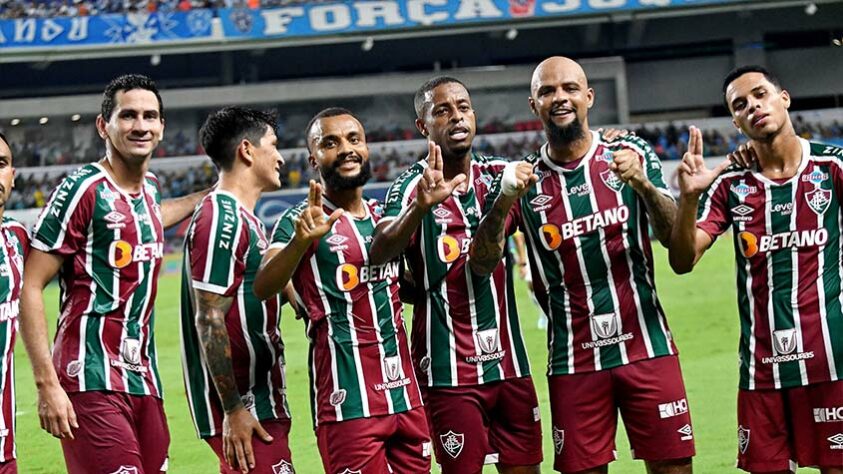 O Fluminense venceu o Paysandu por 3 a 0, no Estádio Mangueirão, e garantiu classificação para as oitavas de final da Copa do Brasil. O conjunto foi bem em Belém, mas o destaque ficou por conta do ataque Cano, Keno e Árias. Veja as notas! (Por: Guilherme Xavier)