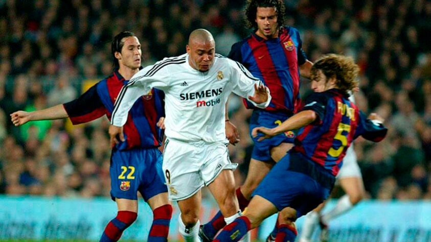 Real Madrid - Campeonato Espanhol, temporada 2003/2004 - Tinha sete pontos de vantagem a 12 rodadas do fim do campeonato.
