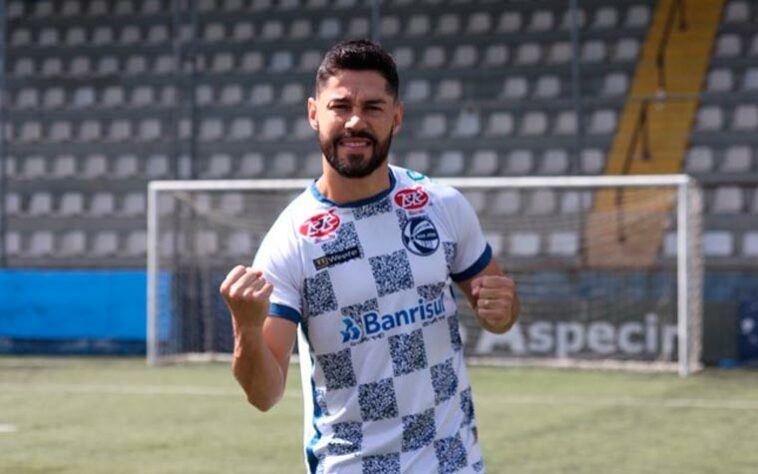 Rondinelly (32 anos) – atacante / Time: São José-RS – Já defendeu o Grêmio. Foi contratado pelo São José-RS após deixar o Retrô-PE em 1 de dezembro de 2022.