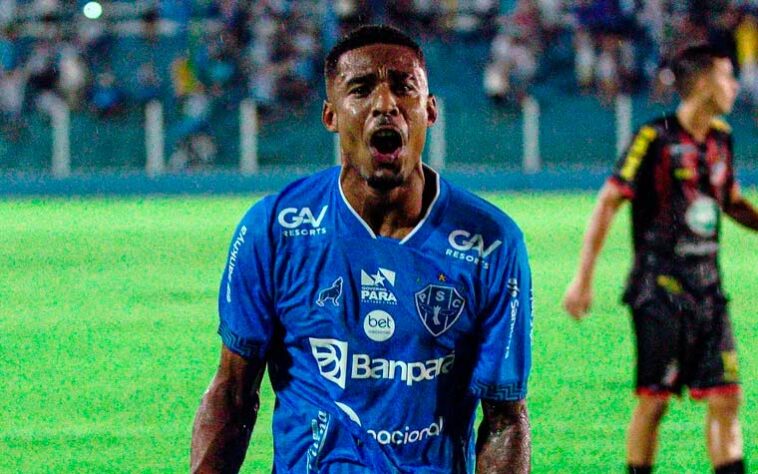 Stéfano Pinho (32 anos) – atacante / Time: Paysandu-PA – Já defendeu o Fluminense. Foi contratado pelo Paysandu-PA após deixar o Indy Eleven (EUA) em 1 de janeiro.