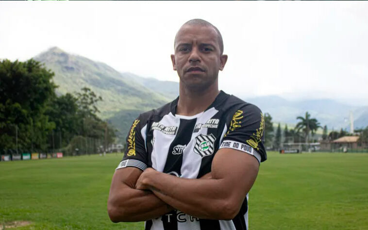 Willian Matheus (33 anos) – lateral-esquerdo / Time: Figueirense-SC – Já defendeu o Fluminense e o Palmeiras. Foi contratado pelo Figueirense-SC após deixar o Juventude-RS em 1 janeiro.