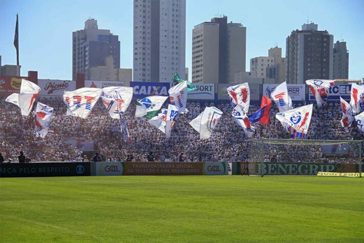 24º: Paraná Clube - 304 pontos em 248 jogos