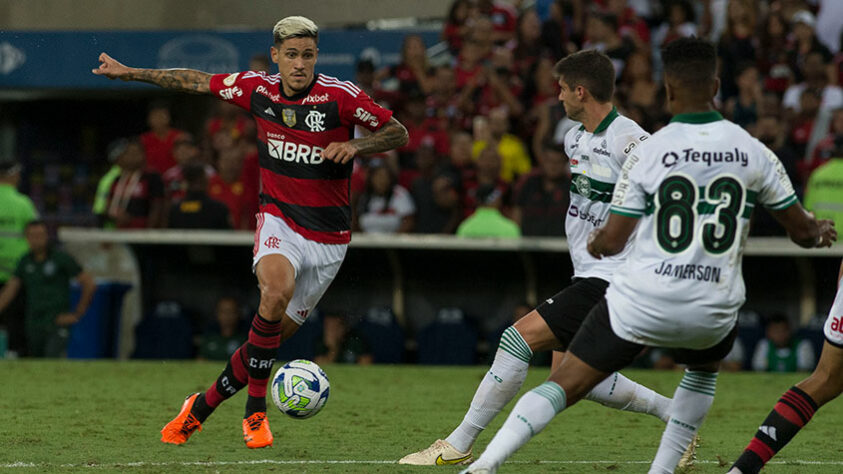 16º lugar: Flamengo 3 x 0 Coritiba (Maracanã) – Público pagante: 40.057