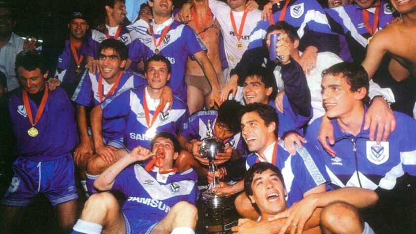 Vélez Sarsfield (ARG): 1 título - 1994