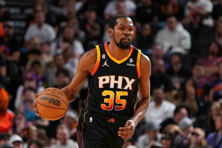 5º Kevin Durant (Phoenix Suns) - 27.6 pontos por jogo