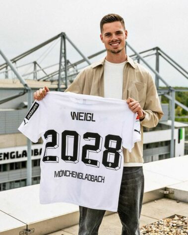 FECHADO - Julian Weigl assinou definitivamente com o Borussia Monchengladbach. Até então emprestado pelo Benfica, o volante seguirá no clube alemão até 2028.