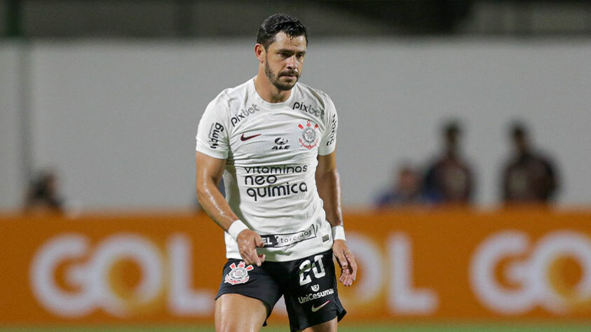 Giuliano, meia de 32 anos (Corinthians) - seis jogos no Brasileirão.