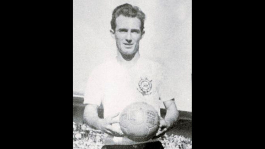 Luizinho defendeu o Corinthians de 1948 a 1962, 1964 a 1967 e em 1996 (atuando por cinco minutos em um amistoso festivo contra o Coritiba, disputado no Pacaembu). O jogador conquistou 11 títulos e marcou 174 gols pelo clube.