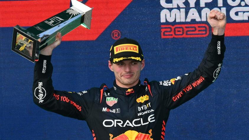 3º lugar: Max Verstappen (Holanda/F1) - 58,7 milhões de euros (R$ 313 milhões) por ano.