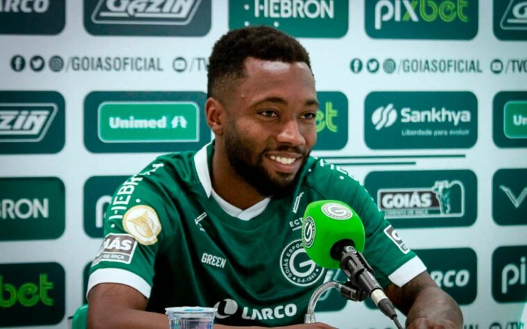 Sávio, lateral-direito - Onde estava: Goiás / Onde está atualmente: Rio Ave (Portugal) - As planilhas indicam o suposto pagamento de R$ 70 mil aos jogador, também sem especificar o lance ou jogo em que houve o acordo. O atleta também aparecem em conversas entre apostadores que comemoram um cartão amarelo seu. 