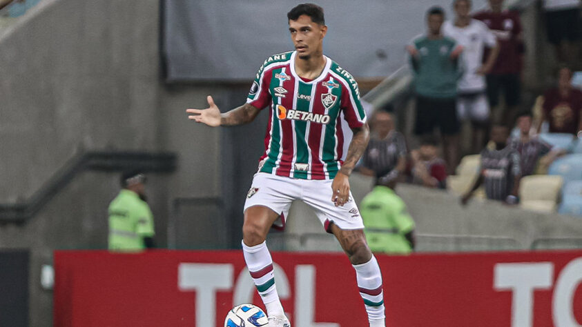 Vitor Mendes (zagueiro) - O jogador é investigado no caso. / Afastado pelo Fluminense na madrugada da última quarta-feira (10) - Defendia o Juventude no momento da acusação. 