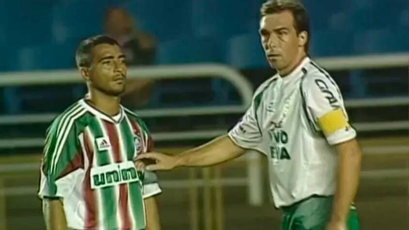 Goiás - 1ª rodada do Brasileirão-2004