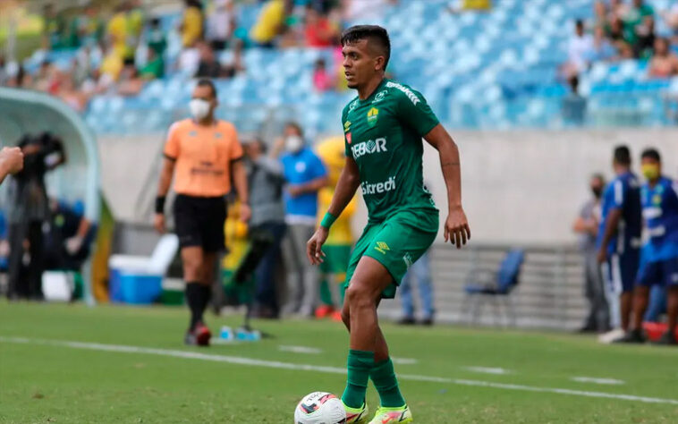 Teria sido oferecido ao jogador o valor de R$ 60 mil para ser advertido com cartão amarelo na partida entre Palmeiras x Cuiabá. Na partida entre Ceará x Cuiabá, o MP não soube precisar o valor total que teria sido oferecido ao jogador, mas houve um 'sinal' no valor de R$ 5 mil para que ele tomasse o mesmo cartão amarelo. O jogador estava relacionado para a partida da última quarta-feira (17) diante do São Paulo e enquanto não houve notificação do STJD sobre o seu afastamento, Igor tinha possibilidade de entrar em campo. 