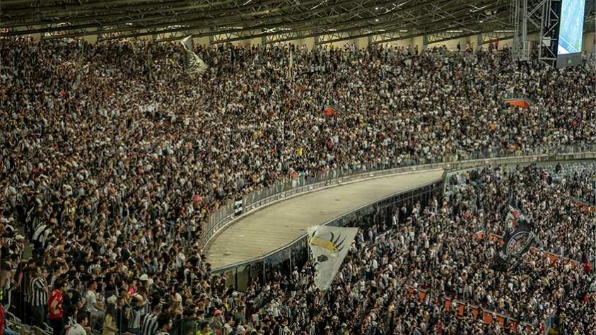 9º lugar - Atlético-MG - média de 33.629 torcedores.