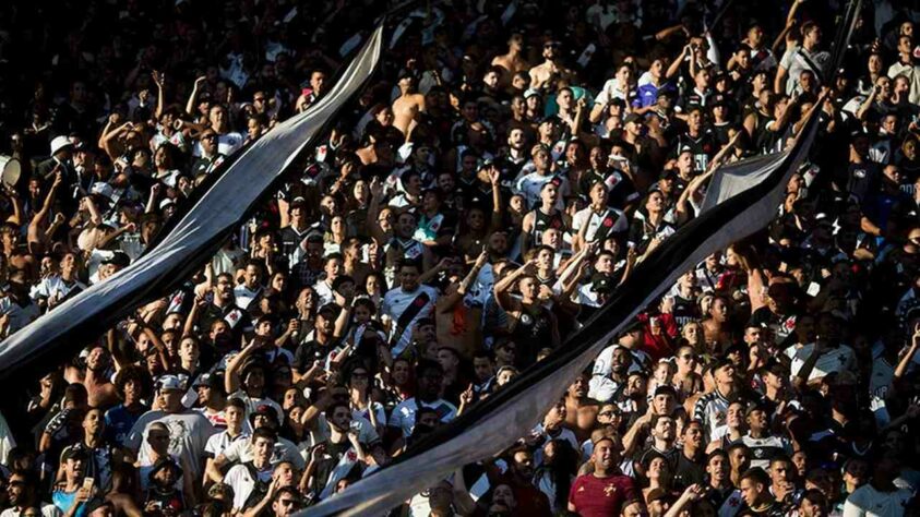 8º lugar - Vasco - média de 32.733 torcedores.