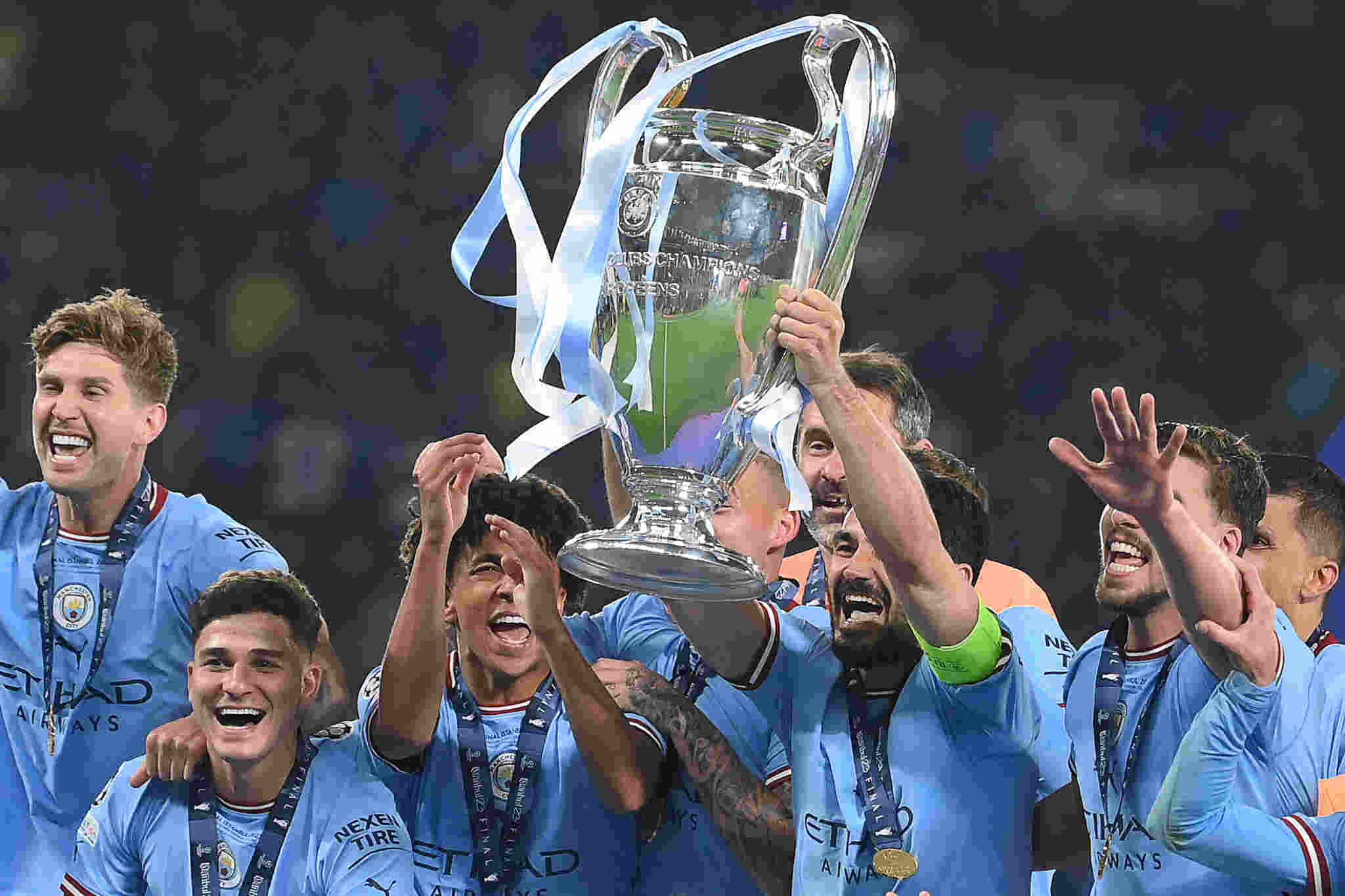 1º lugar: Manchester City (Inglaterra, nível 4) - 304 pontos.