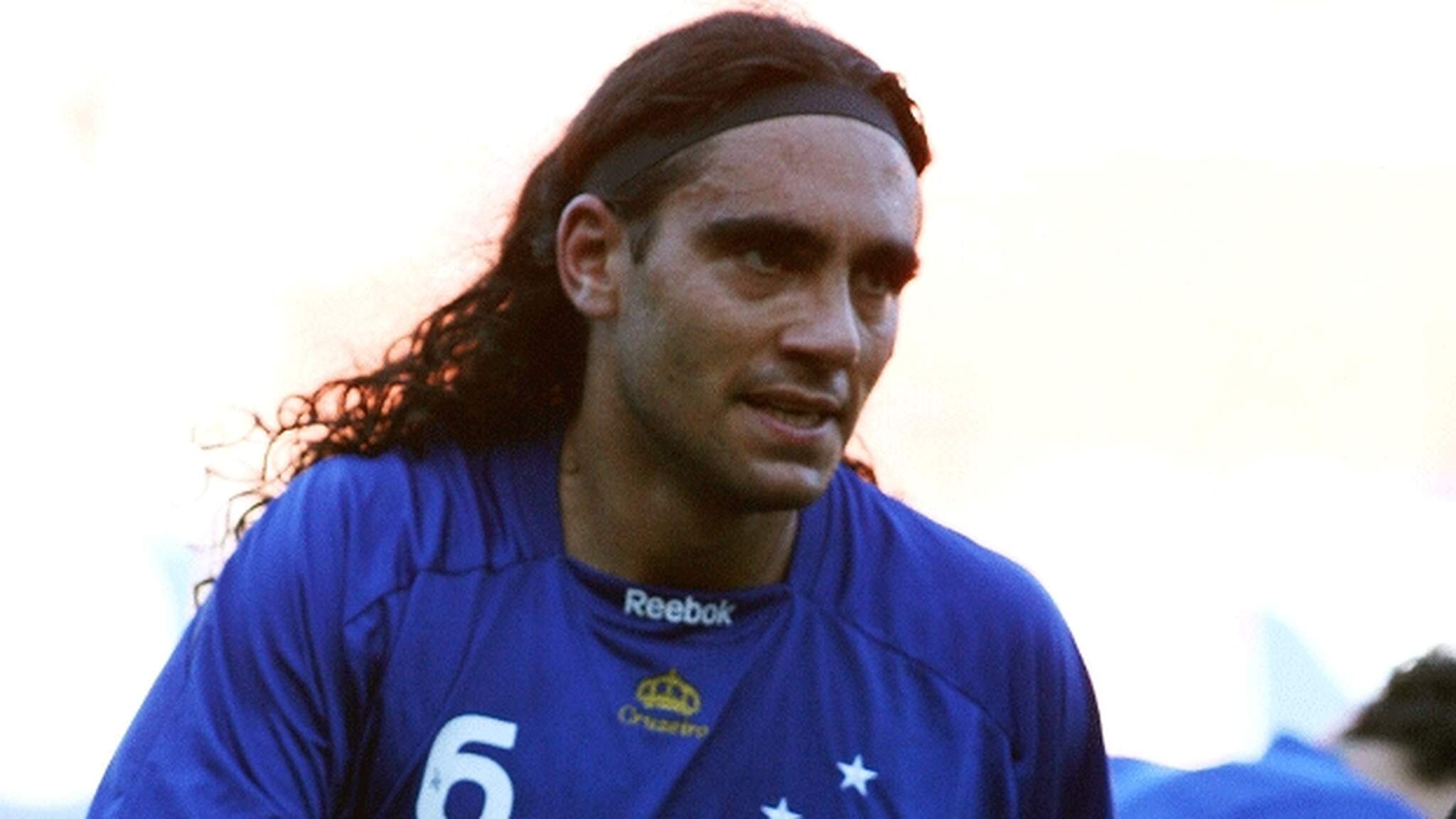 Juan Pablo Sorín - Argentino, se aposentou em 2009 no Cruzeiro. 