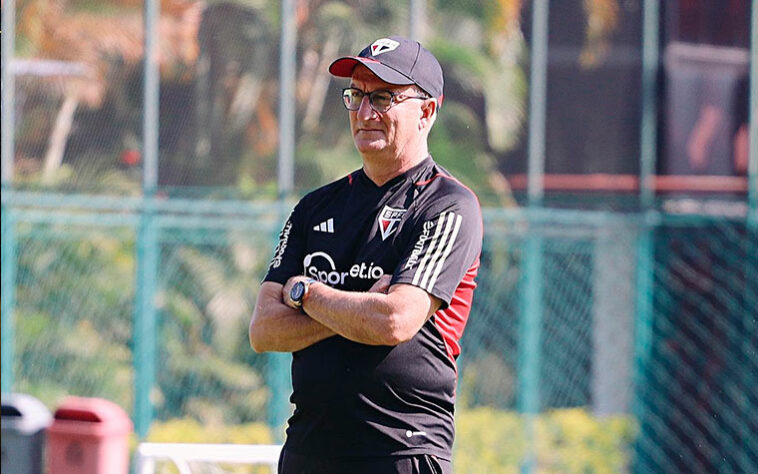 Dorival Júnior venceu por 11 a 0.