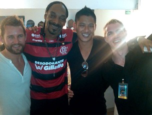 Em visita ao Rio de Janeiro em 2011, Snoop Dogg vestiu a camisa do Flamengo e posou para fotos.