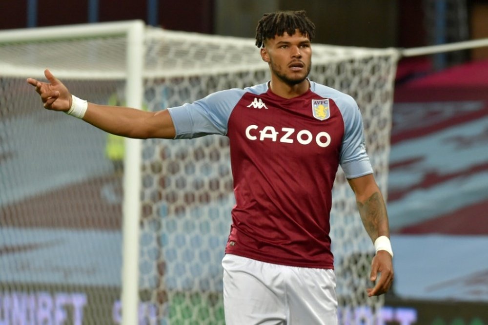 Tyrone Mings - zagueiro inglês - 30 anos - Aston Villa (ING)