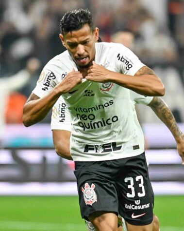 ESQUENTOU - Autor do gol corintiano no empate por 1 a 1 diante do Cuiabá, o meia Ruan Oliveira está próximo de renovar seu contrato de empréstimo com o clube. O jogador pertence ao Metropolitano, de Santa Catarina, e seu contrato atual, de empréstimo, vai até o dia 30 de junho. 