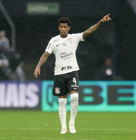 7º lugar: Gil - 10 milhões de euros (R$ 53 milhões) - do Corinthians ao Shandong Luneng (China)