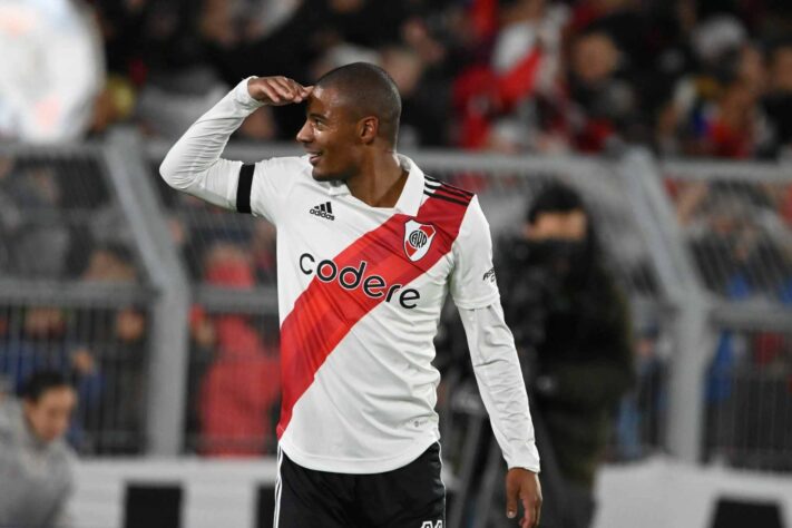 11º - Nicolás De la Cruz - meia do River Plate - 26 anos - valor de mercado: 11 milhões de euros (R$ 57,4 milhões)