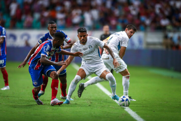 Palpites de André Carbone, editor do Lance!: América-MG 1x1 Corinthians / São Paulo 1x2 Palmeiras / Bahia 0x0 Grêmio / Flamengo 3x1 Athletico-PR