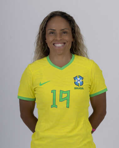 Mônica Hickman (zagueira/36 anos) - Madrid CFF (ESP): convocada para três Copas do Mundo (2015, 2019 e 2023)