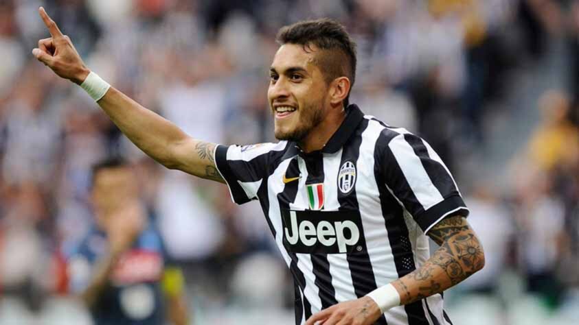 Roberto Pereyra (meia) - O argentino de 32 anos está sem clube desde que deixou a Udinese. É desejo do Santos no mercado da bola.