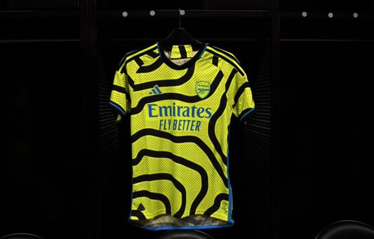 Arsenal: camisa 2 - lançada oficialmente