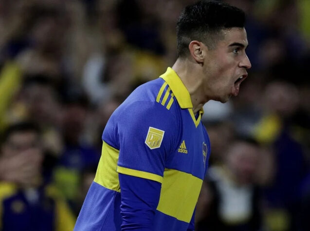 FECHADO - O meio-campista Martín Payero não teve sua opção de compra exercida pelo Boca Juniors e deve retornar ao Middlesbrough, da Inglaterra. O jogador estava emprestado ao clube argentino , que deveria desembolsar 6 milhões de euros (R$ 31,5 milhões na cotação atual) pela permanência de Payero na Bombonera. O Boca só teria interesse em permanecer com o atleta caso os ingleses aceitassem uma extensão do empréstimo, coisa que não aconteceu. 