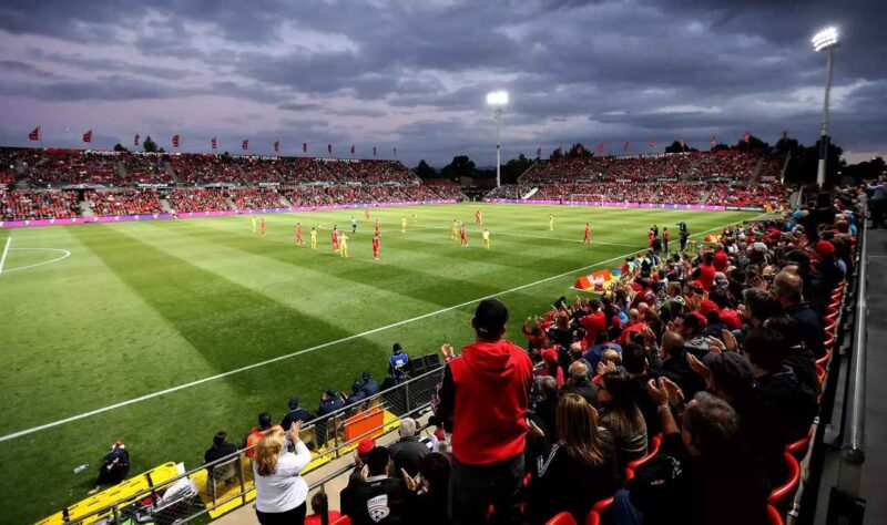 Austrália - Hindmarsh Stadium: capacidade para 13.327 espectadores. Receberá partidas da fase de grupos e oitavas de final. O Brasil enfrentará o Panamá no local.