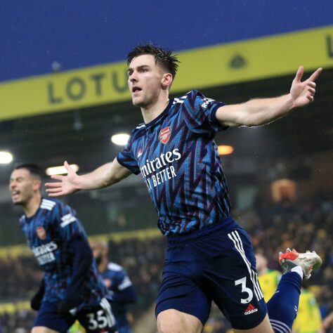 ESQUENTOU - Kieran Tierney está muito próximo de se tornar jogador da Real Sociedad-ESP. Já há acordo verbal com o Arsenal, da Inglaterra, pelo empréstimo do escocês, sem cláusula de compra. Após a troca de documentos entre os clubes, os exames médicos devem ser agendados.