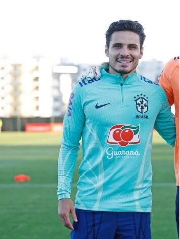 Veiga (meio-campista/28 anos) - Palmeiras