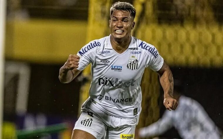 MARCOS LEONARDO (A, Santos) - Desponta no Santos em um momento no qual a equipe não vai bem no Brasileiro. Tem passagens de destaque pela Seleção Sub-20