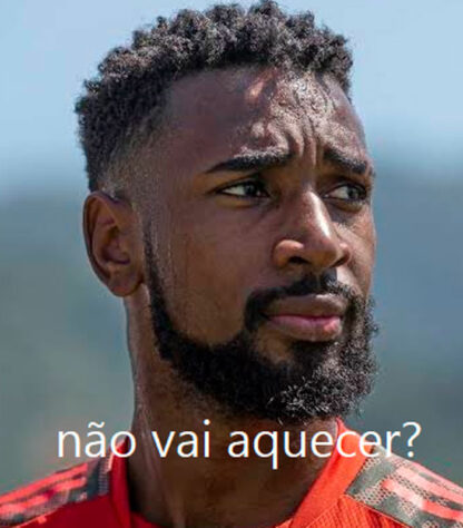 Web faz memes com briga entre Gerson e Varela durante treino no Ninho do Urubu