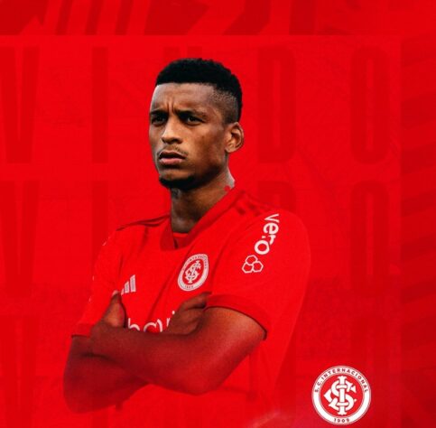 Dalbert, 30 anos (lateral-esquerdo) - Internacional 