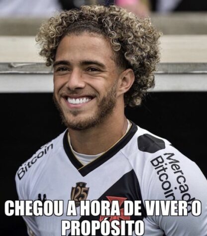 Após vitória sobre o América-MG e saída da zona de rebaixamento, torcedores do Vasco compartilharam memes nas redes sociais