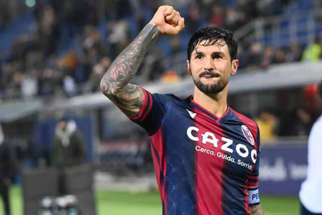 Roberto Soriano - o meia italiano de 32 anos atuou durante toda sua carreira na Europa e agora está sem clube após deixar o Bologna, da Itália.