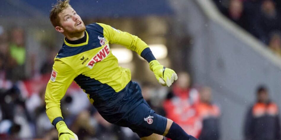 Timo Horn - o goleiro alemão deixou o Colônia, da Alemanha, após passar praticamente toda sua carreira no clube. Foi sondado por Fiorentina e Rangers, mas segue livre no mercado.