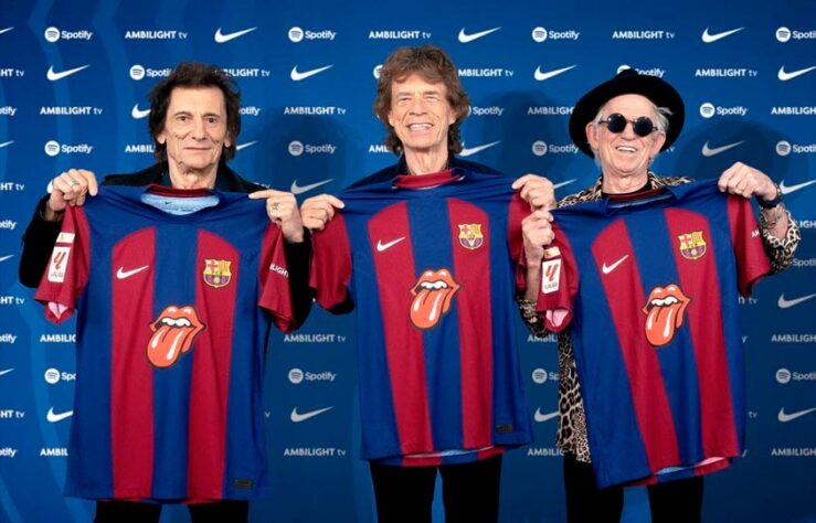 Camisa que o Barcelona jogará o clássico contra o Real Madrid terá homenagem aos Rolling Stones... ou seria uma homenagem às batatas Rufles sabor churrasco?